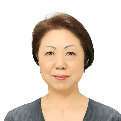 山本 久美